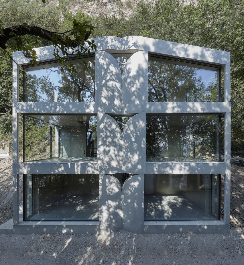 Concrete home in Medrisio, Switzerland