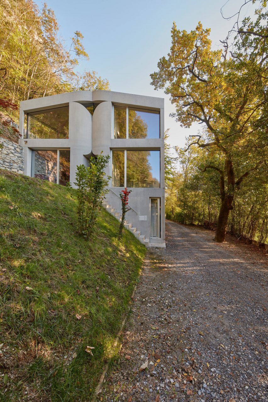 Concrete House C in Medrisio by Celoria Architects