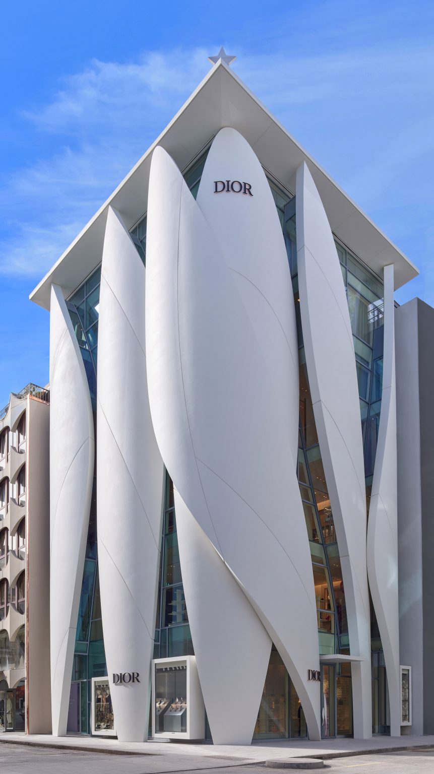 Dior flagship by Christian de Portzamparc. Photo by Serge de Portzamparc