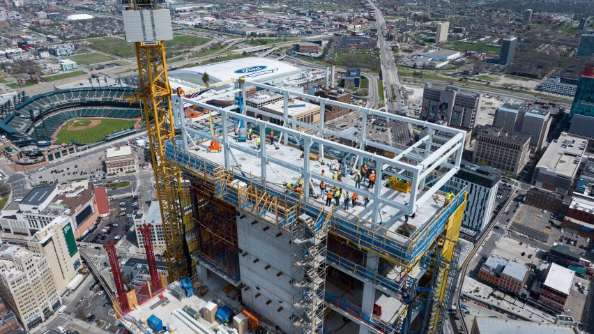 Hudson's Site skyscraper topping out
