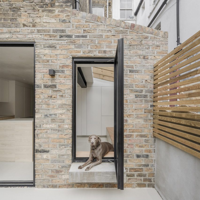 Heyford Avenue by Manuel Urbina Studio