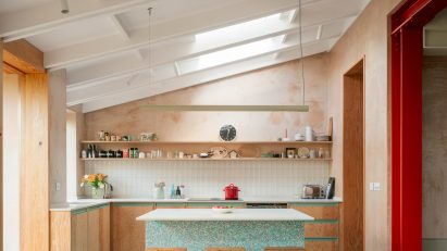 Interior of Hillside House by Mike Tuck Studio