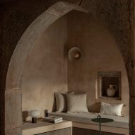 Drakoni House by Doriza Design