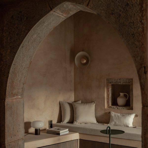 Drakoni House by Doriza Design