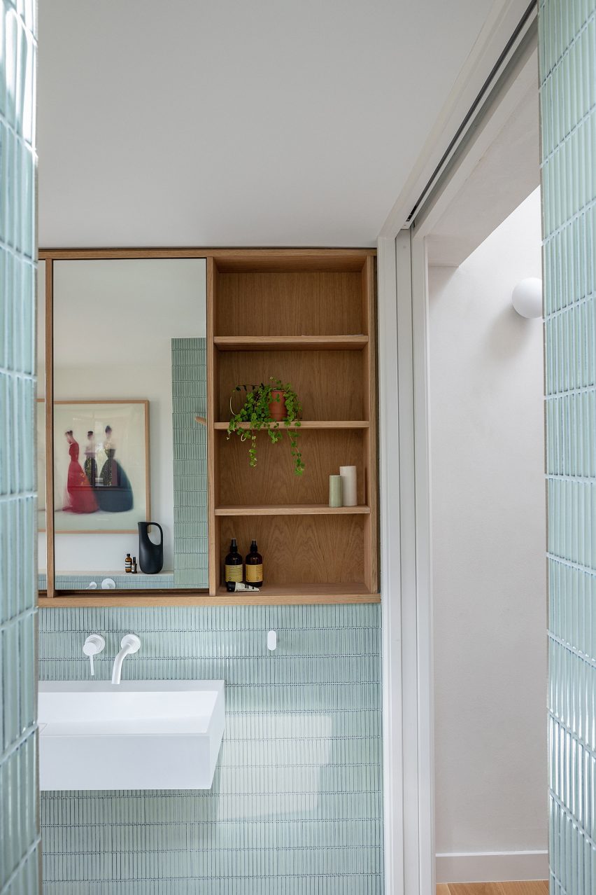 Aden Grove by Emil Eve Architects