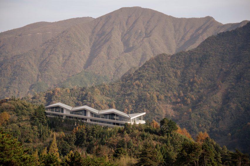 Floating Hotel by More Architecture