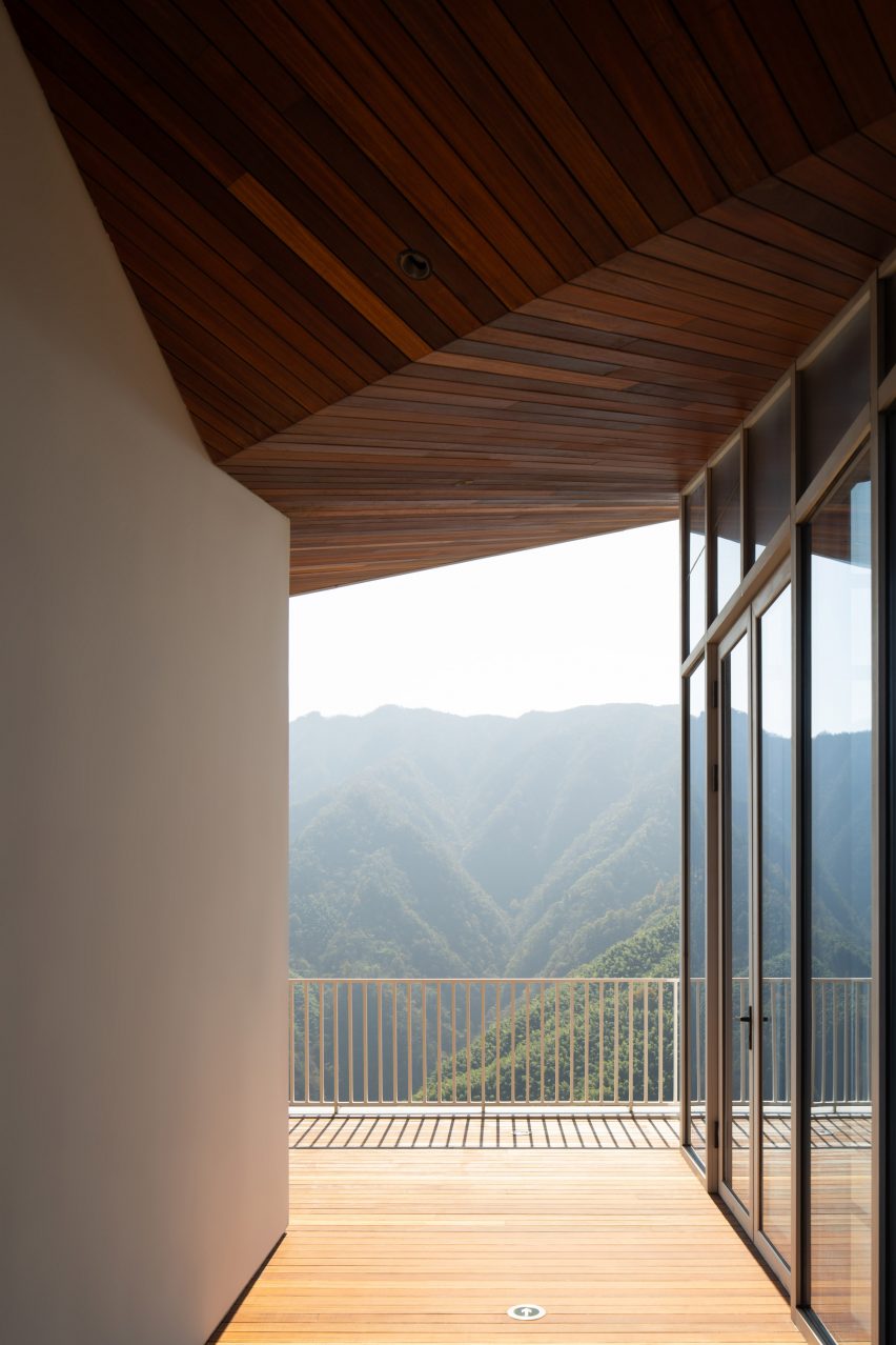 Floating Hotel by More Architecture