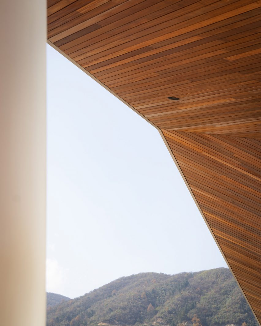 Floating Hotel by More Architecture