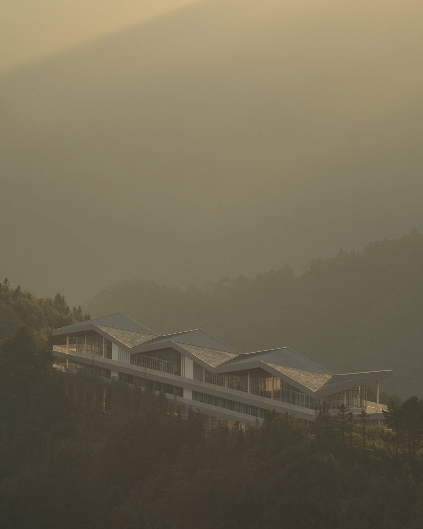 Floating Hotel by More Architecture