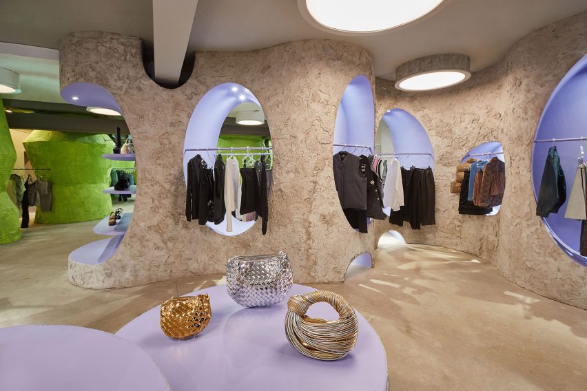 Calisto room inside LN-CC