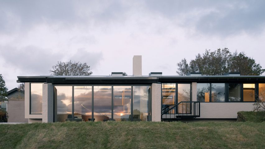 Curvilinear Serenity by ARG Architects
