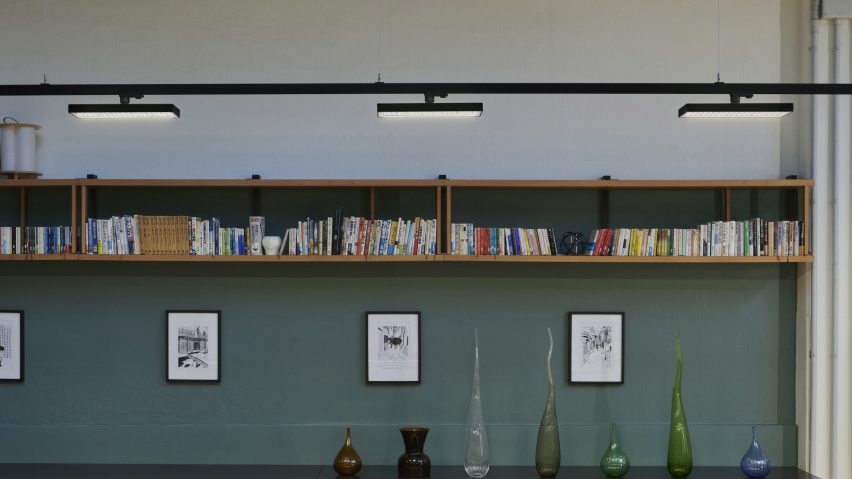 Office interior with Spacepad light by iGuzzini