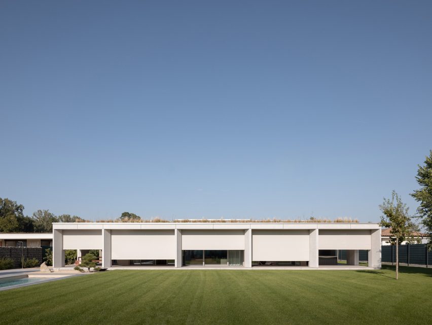 House of Grid by BEEF Architekti