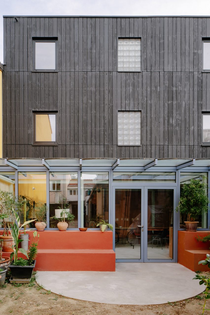 Maison Nana in Paris by Jean Benoit Vetillard Architecture