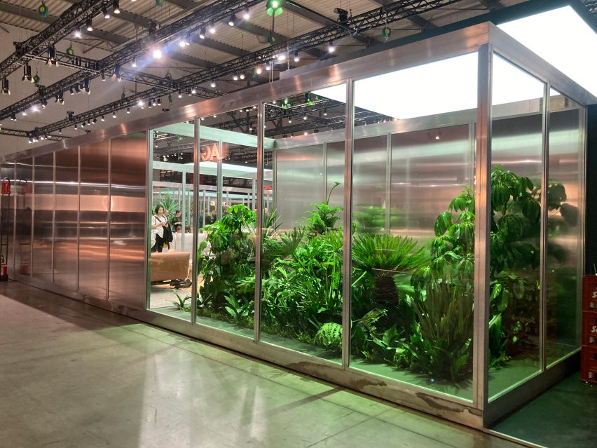 knoll at salone del mobile