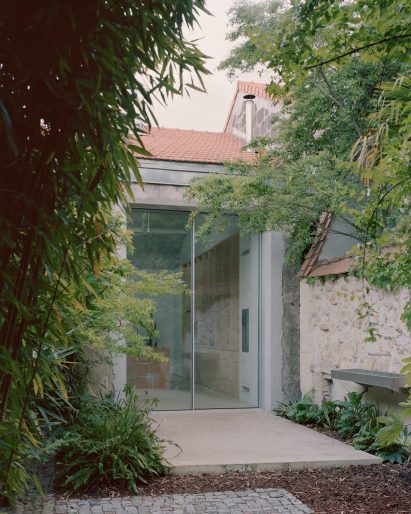View from garden within L'Atelier in Bordeaux