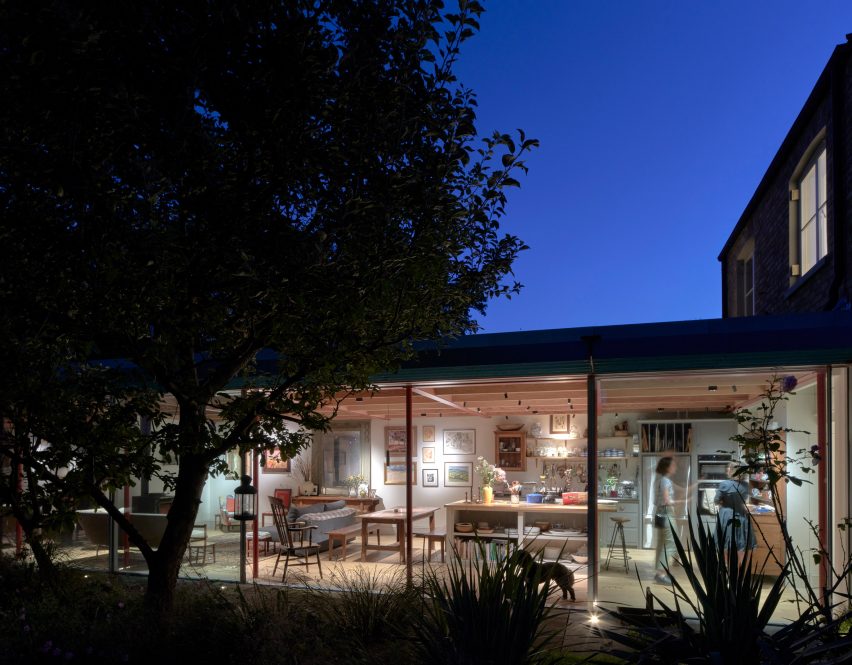 Love Walk II by Knox Bhavan Architects
