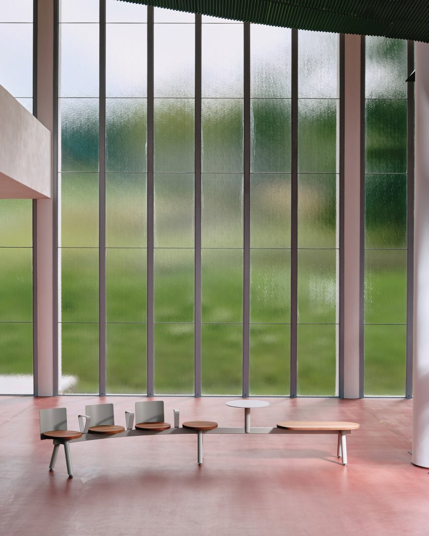 Morse seating from Mmcité