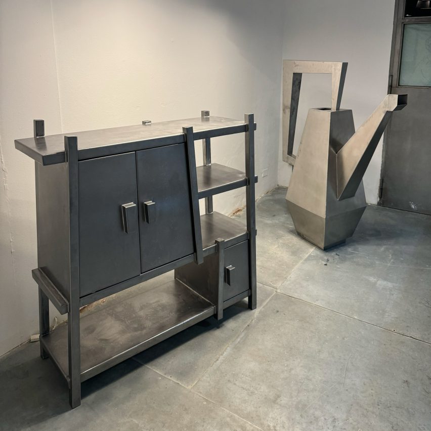 Metal pieces by Dirk Duif