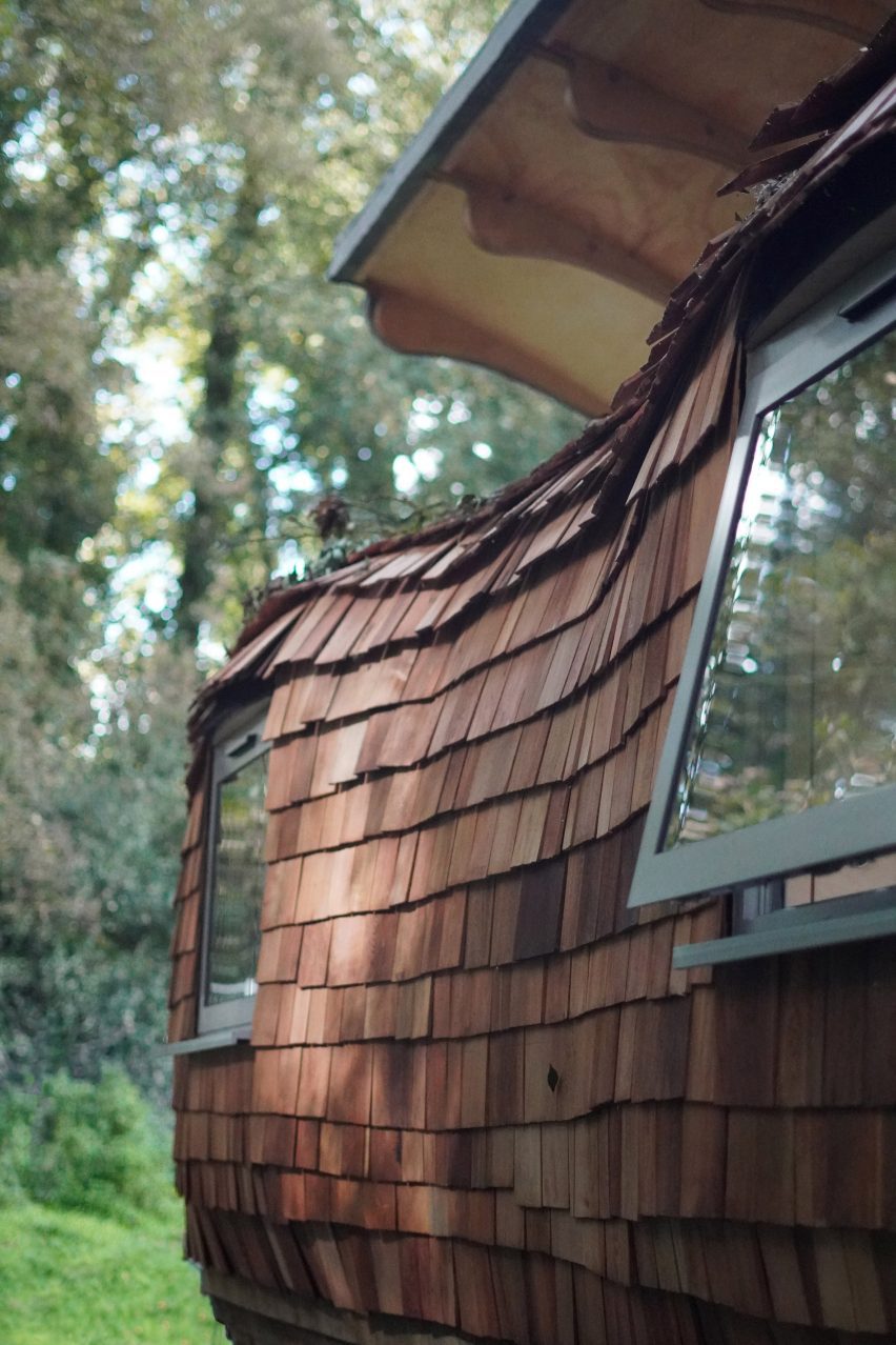 Monocoque Cabin by Peter Markos