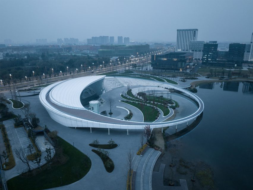 Tianfu Museum of Traditional Chinese Medicine by MUDA Architects