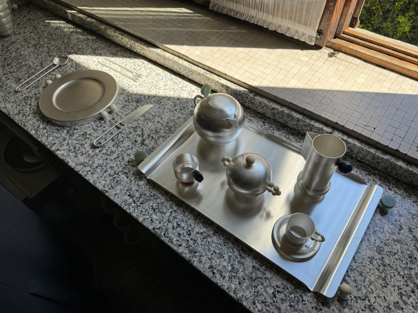 Tea set