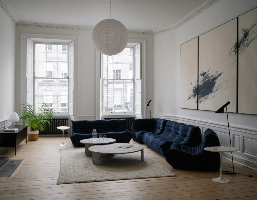 Living room interior of New Town Residence in Edinburgh by Luke McClelland