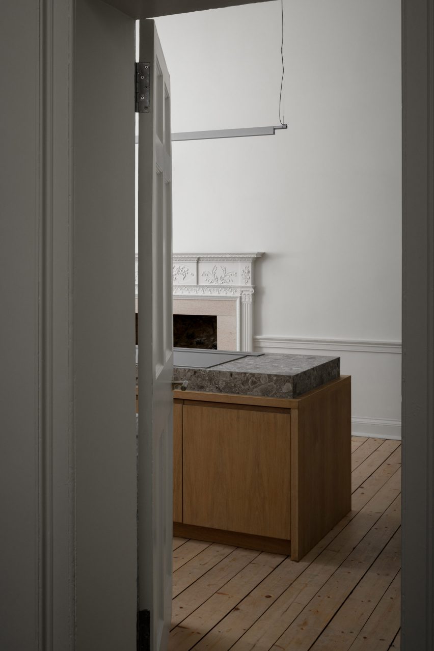 Kitchen interior of New Town Residence in Edinburgh by Luke McClelland