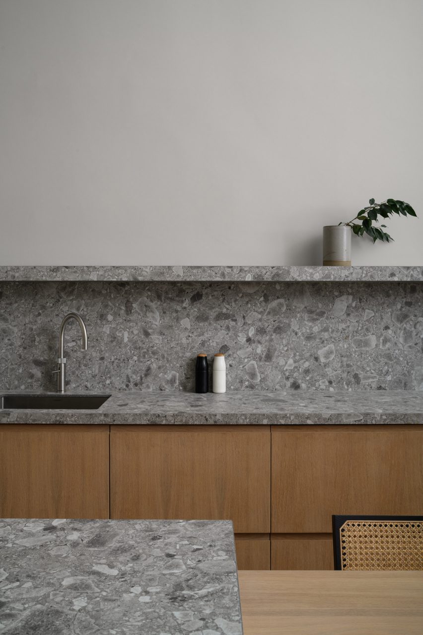 Kitchen interior of New Town Residence in Edinburgh by Luke McClelland