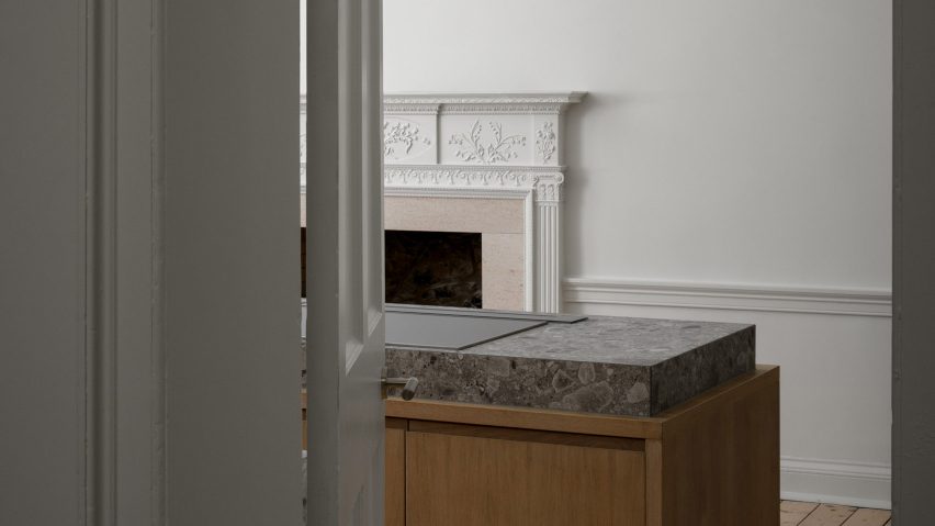 Kitchen interior of New Town Residence in Edinburgh by Luke McClelland