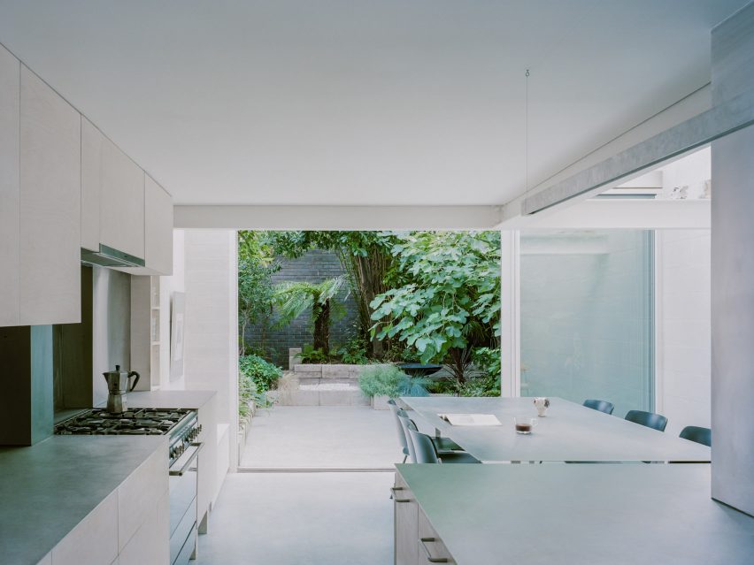 Oasis house by Unknown Works