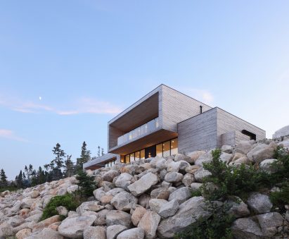 Omar Gandhi-designed rectilinear home