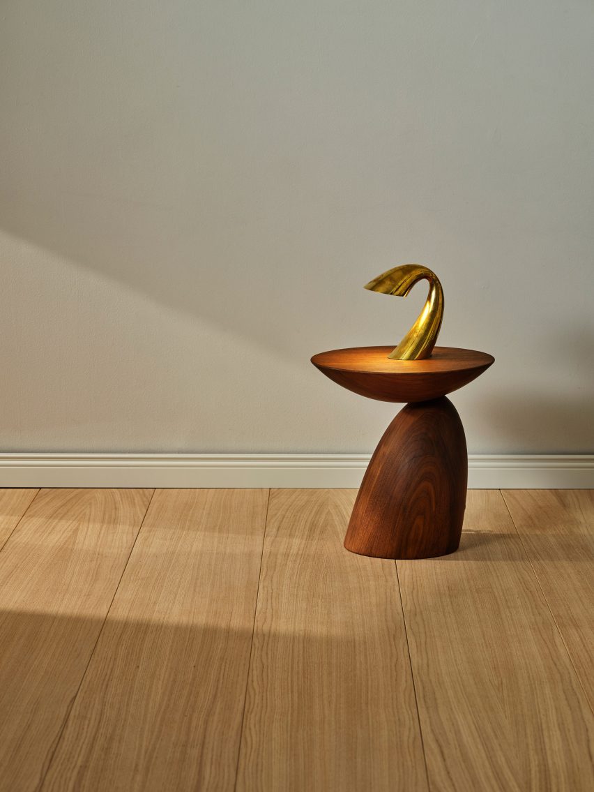 Parabel table by Eero Aarnio Originals