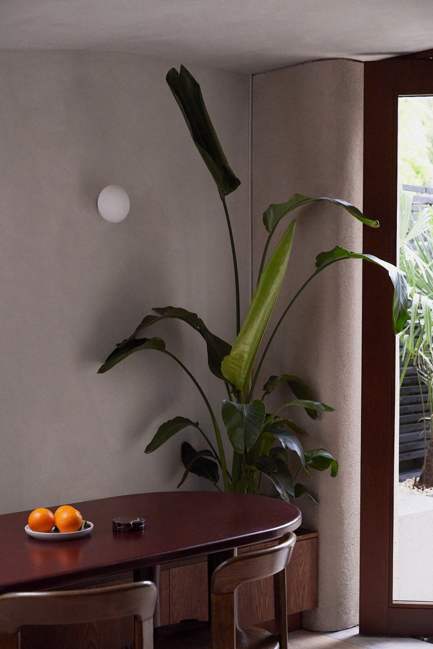 Plaster House by Sonn