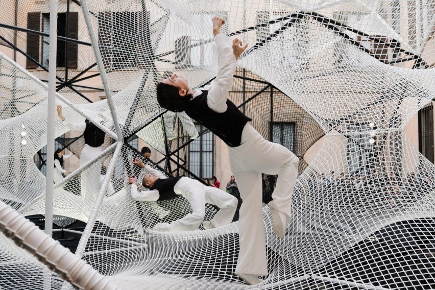 Numen/For Use art of dreams