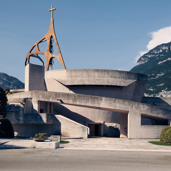 Italian church Sacred Modernity book Jamie McGregor Smith