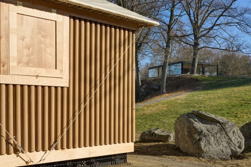 Paper Log House by Shigeru Ban at Philip Johnson's Glass House