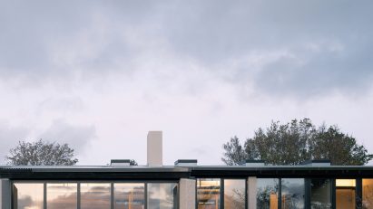 Curvilinear Serenity by ARG Architects
