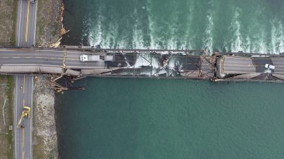 Bird's-eye view of the Tretten Bridge collapse
