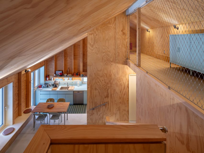 Plywood home in Ontario