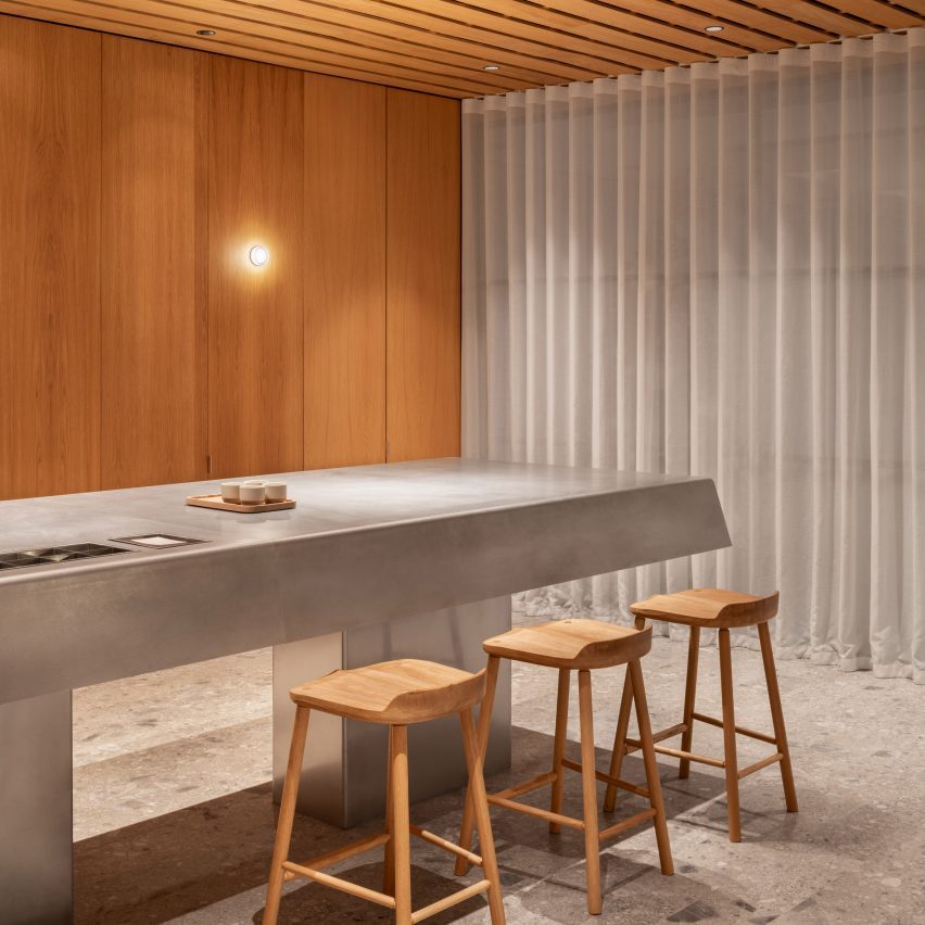 Watchhouse store by EBBA Architects