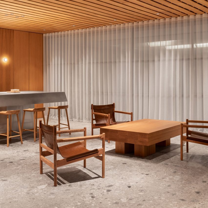 Watchhouse store by EBBA Architects