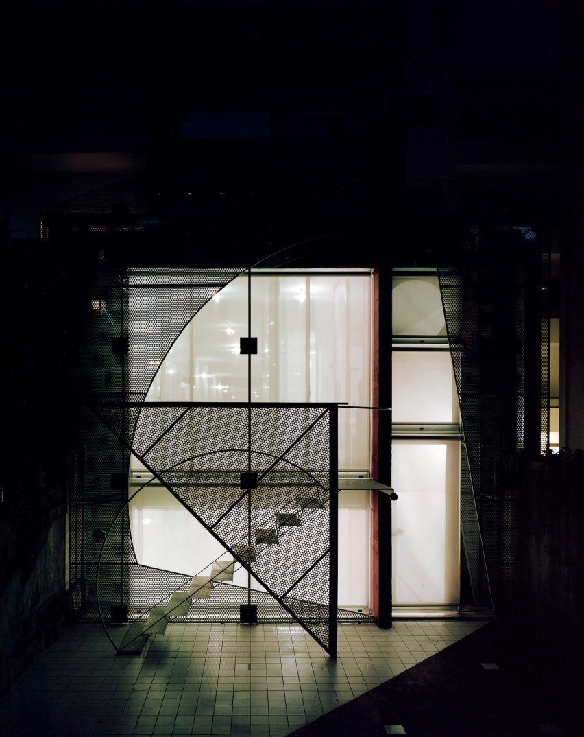 Apartment in Porto by Fala Atelier