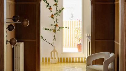 Colourful tiling features throughout Sierra + De La Higuera's apartment. Photo by German Sáiz