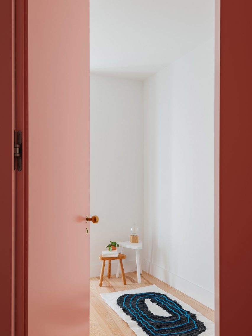São Sebastião 123 by ALA.rquitectos