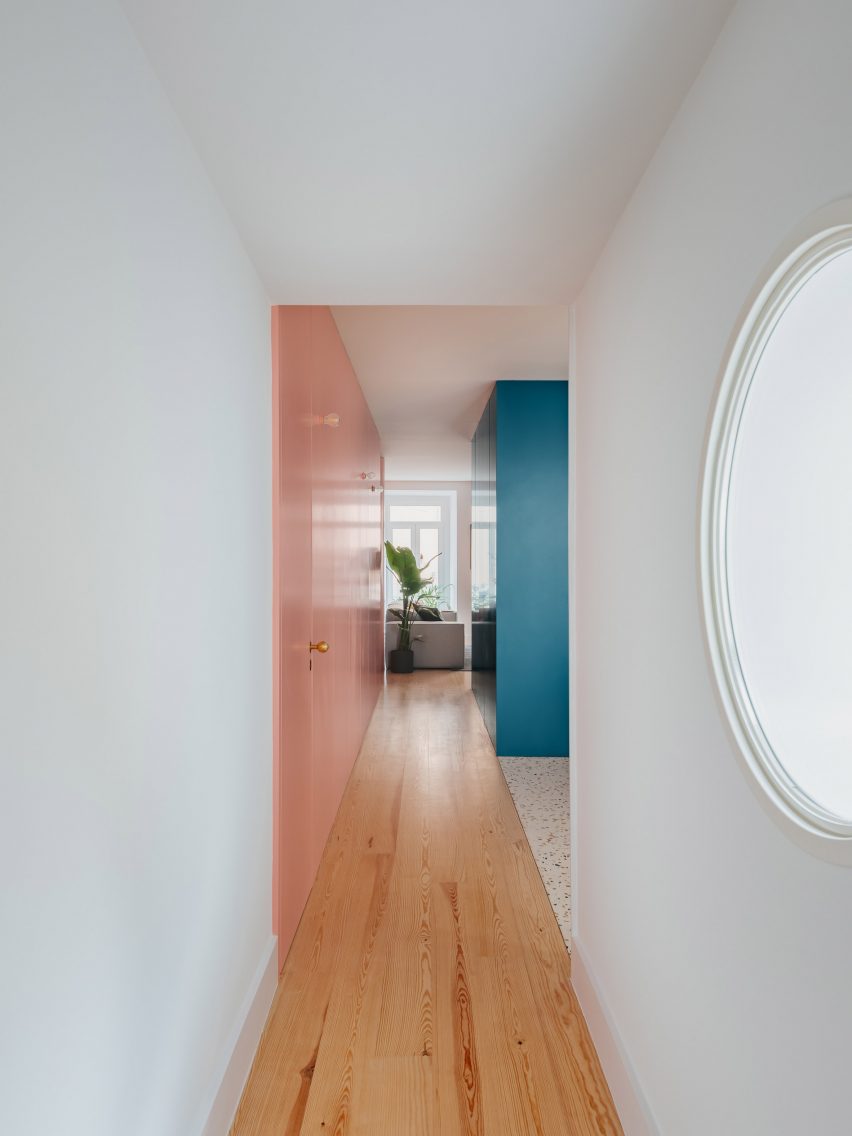 São Sebastião 123 by ALA.rquitectos