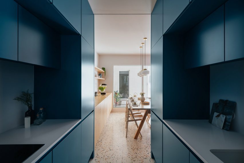São Sebastião 123 by ALA.rquitectos