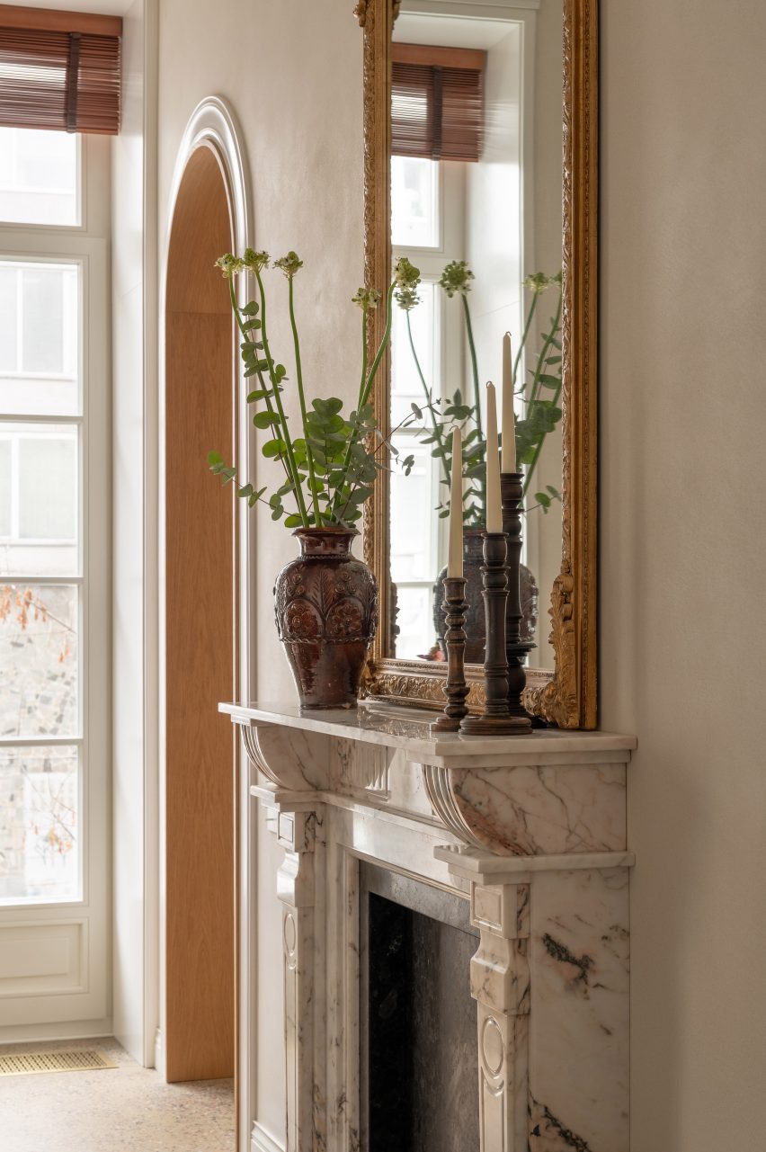 Decorative firplace designed by Modektura studio