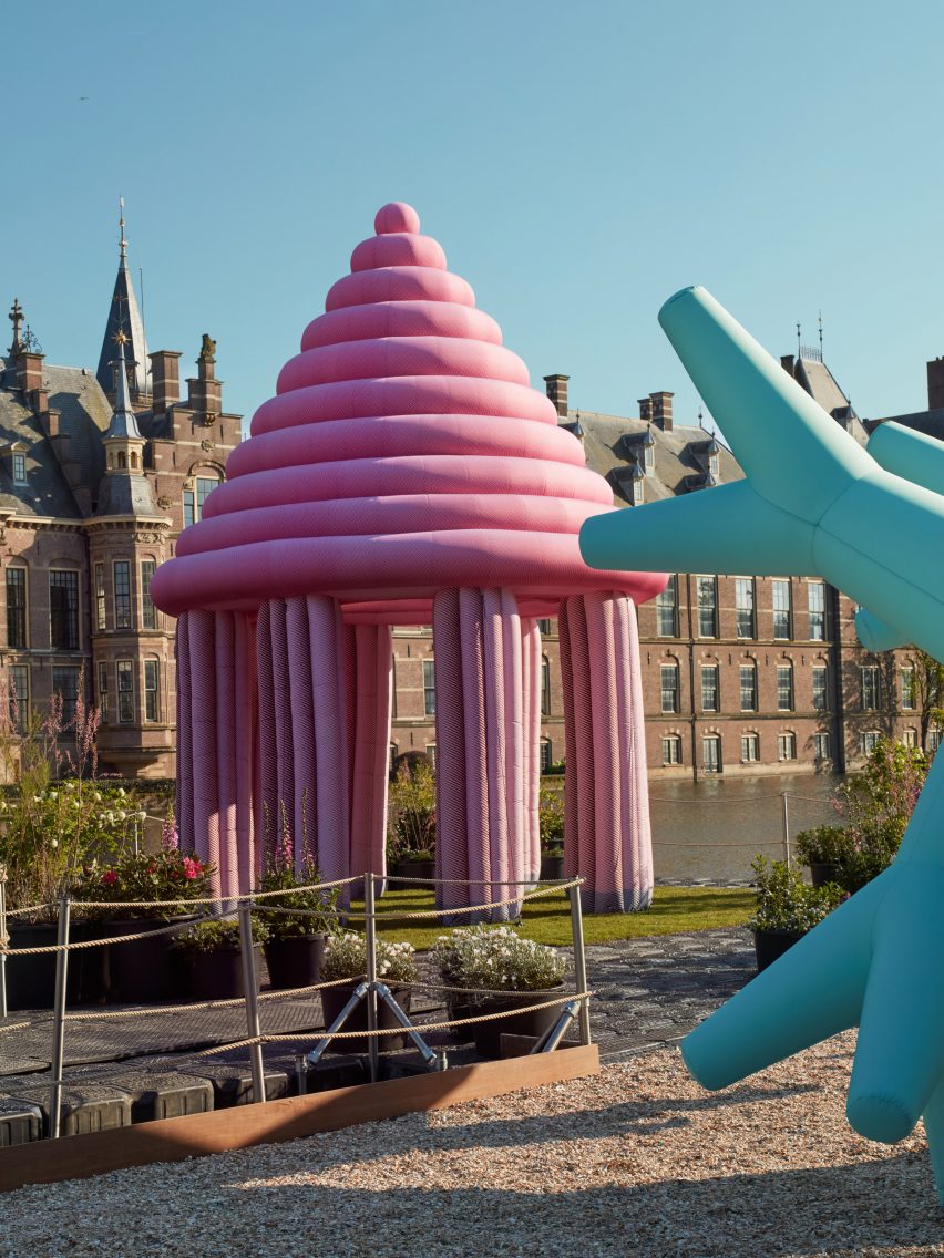 Sigrid Calon installation for BlowUp Art The Hague