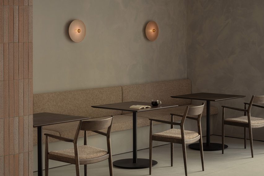 Blue Bottle Coffee cafe in Nagoya by Keiji Ashizawa Design